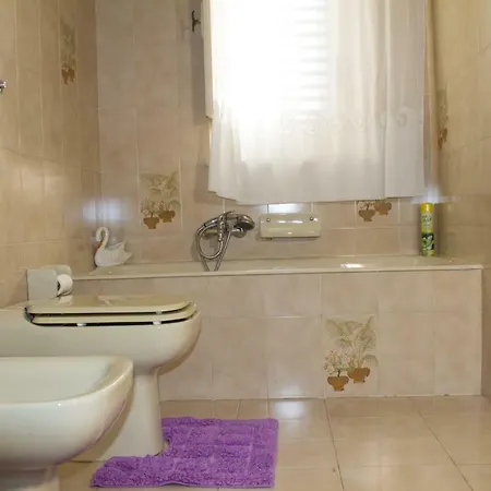 Holiday home Casa Vacanze Cornelius