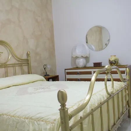 Casa Vacanze Cornelius * Termini Imerese